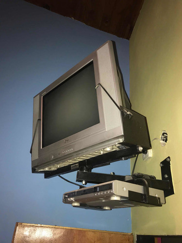 Tv 21 Pulgadas Pantalla Plana -combo Completo 1