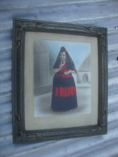 Antiguo Cuadro Con Marco Madera Trabajado Foto Niña Española 0