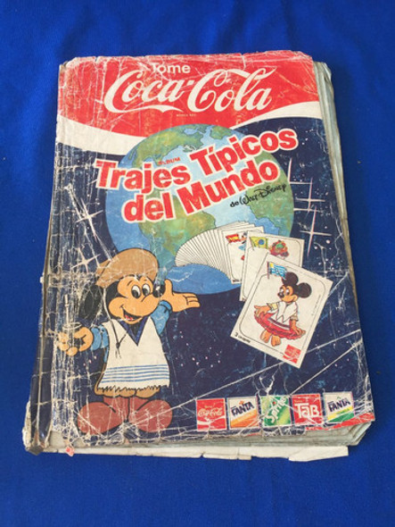 Album De Figuritas Trajes Tipicos Del Mundo 0