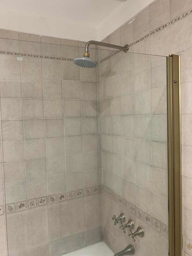 Mampara De Baño De Vidriería Española, 0, 80 Por 1,40. 1
