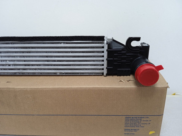 Intercooler Resfriador Ar Tracker Onix Original 1