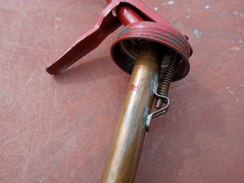 Antigua Aceitera Chapa Liubi 5 Diam X 13,5 Alto - 90 Grs. 1