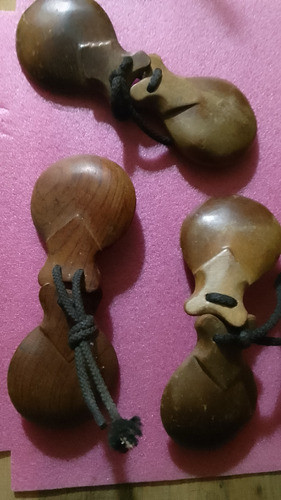 Castañuelas El Precio Es Por El Lote 1