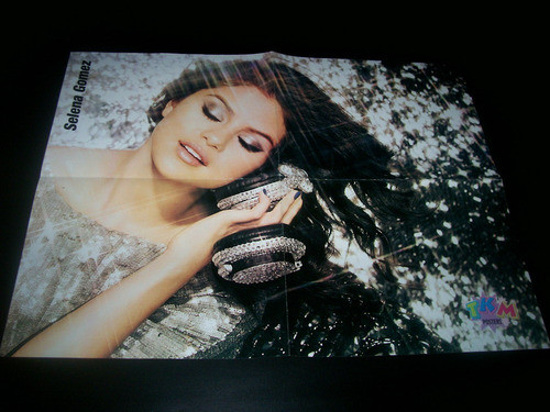 Poster Selena Gomez * Luca * 53 X 41 (a029) 0