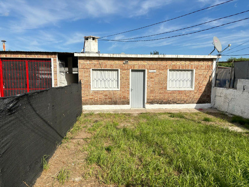 Casa En Piedras Blancas 0