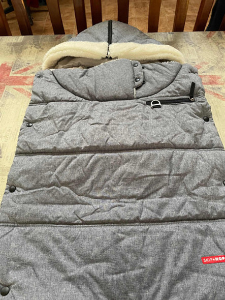 Bolsa Cubrepies Para Cochecito Abrigada Skip Hop Casi Nueva 0