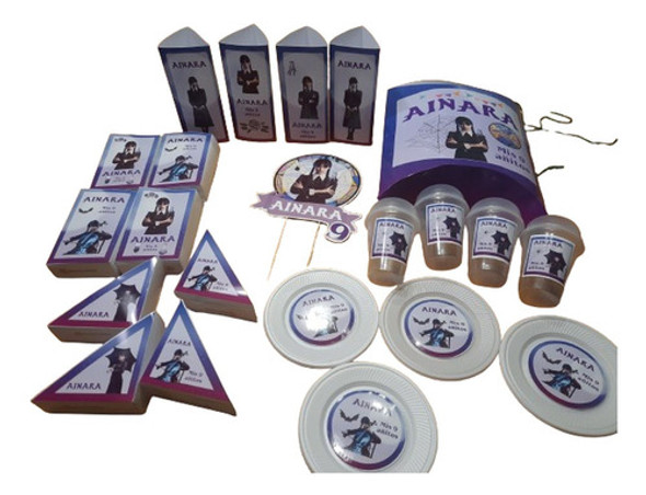 Cotillón Cumple Infantil Personalizado X 20 Merlina 0