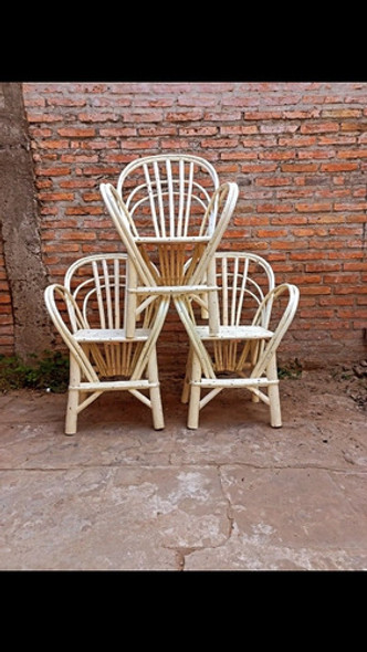 Sillas Palo De Sauce Variadas 1