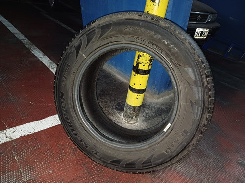 Neumatico Usado Marca Pirelli 235/65/r17. Scorpion Verde 1