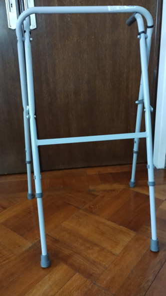 Andador Ortopedico A11 S/ruedas 0