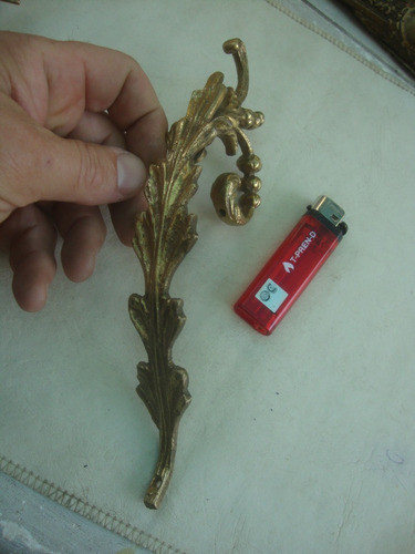Antiguo Aplique De Bronce 3,2 X 6,2 X 22,4 - Pesa 220 Grs. 1