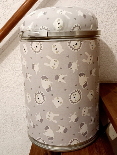 Puf Guardador Tapizado Deco 0