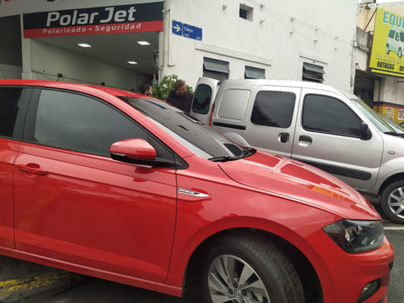 Polarizado Auto Chico Y Mediano Johnson Zona Warnes 0