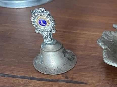 Campana De Bronce Club De Leones 0
