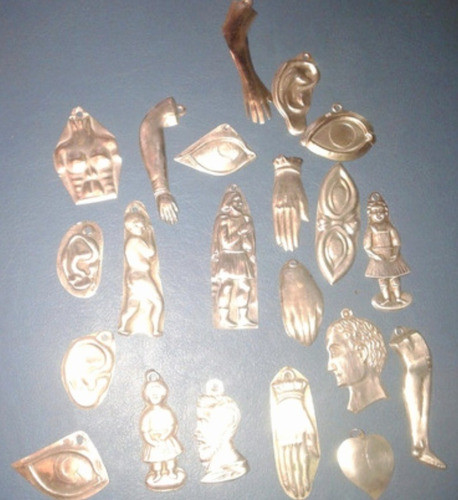 Antiguos Exvotos Rogativa Plata Para Virgen María Santa 0