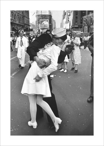 Lamina Fine Art Foto Beso V-j Day In Times Square 42x31 Cm 0