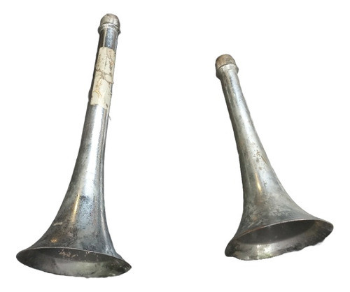 2 Cornetas De Bocina De Camión (con Detalles) 0