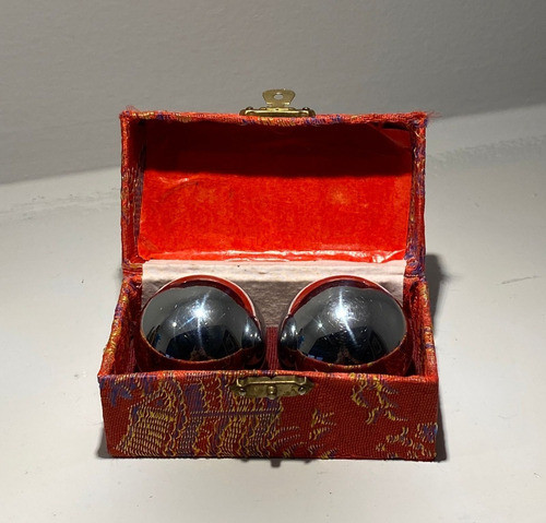 Antiguas Bolas Orientales Originales 1