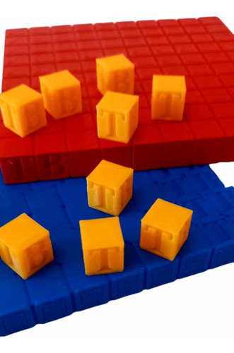 Equipo Canje-multibase 3d Personalizado Con Iniciales 36 Pzs 1
