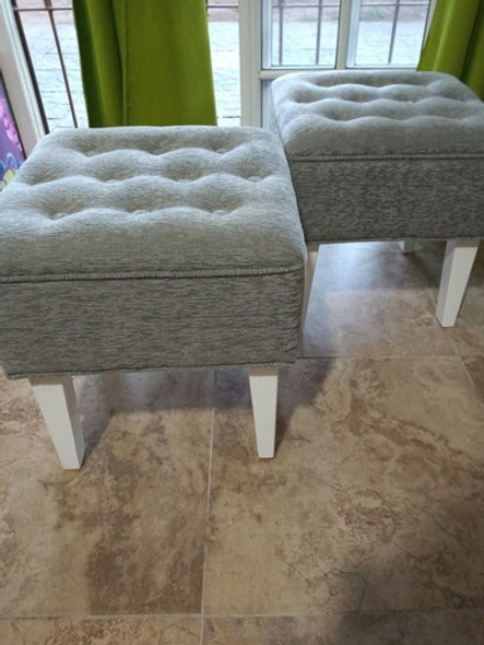 Banqueta Con Botones 0