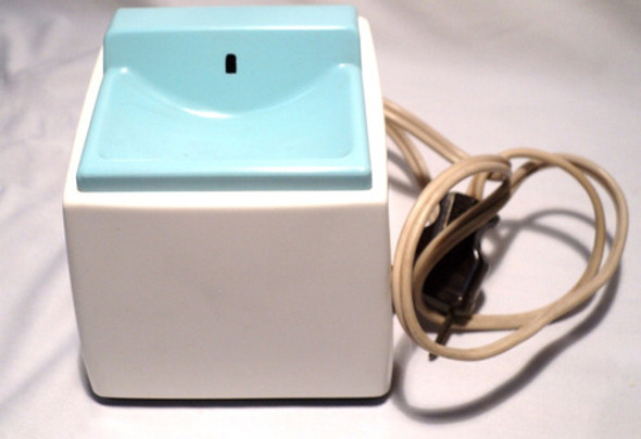 Calentador De Mamadera Antiguo Años 60 220vlts Funcionando 1 Calentador De Mamadera Antiguo Años 60 220vlts Funcionando 1