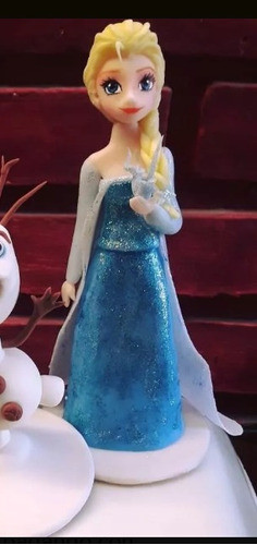Adorno En Porcelana Fría Elsa Frozen 1