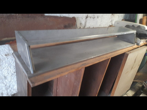 Exhibidor Acero Inoxidable 145x29cm X 21cm Altura 0
