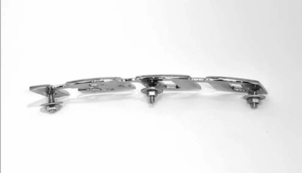 Emblema 1300 Metal Cromado Volkswagen Fusca Kombi Brasilia 1 Emblema 1300 Metal Cromado Volkswagen Fusca Kombi Brasilia 1