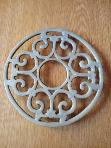 Apoya Pava O Fuente De Bronce 0