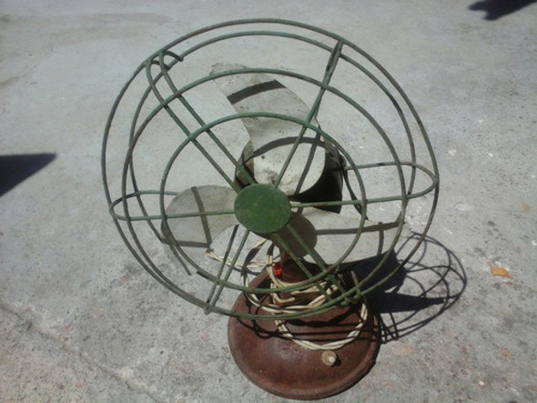 Ventilador Antiguo Vintage De Mesa 0