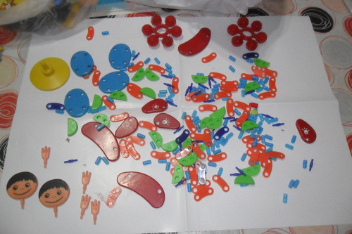 Juego Didactico Encastre Armado Cara Mano Juguete Ladrillito 0