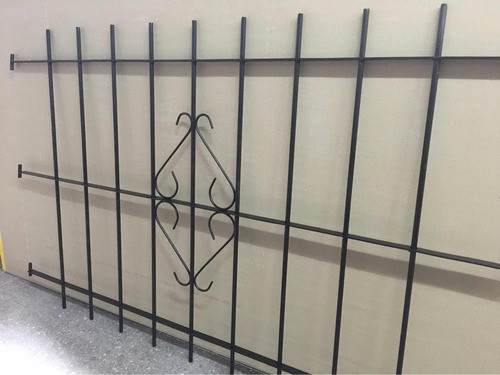 Reja Hierro Macizo Del 12 P/ventana 100x110 Dentro Mocheta 1