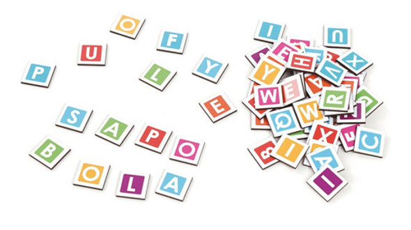 Brinquedo Educativo Formando Palavras Em Madeira - Babebi 0