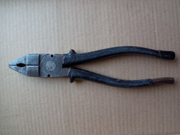 Pinza Universal Antigua Alemana 0