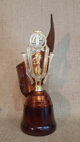 Trofeo Metálico Cuarto 4º Puesto 37cm Base Madera 1