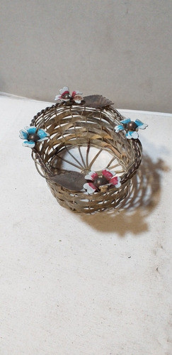 Antigua Canastita De Chapa Para Decoración 1