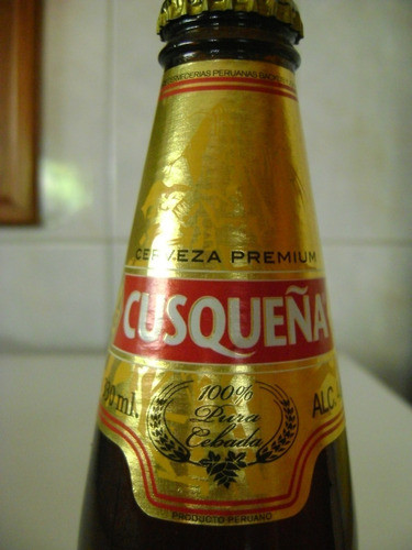Botella De Cerveza Premium  Cusqueña Peru 330 Ml 1