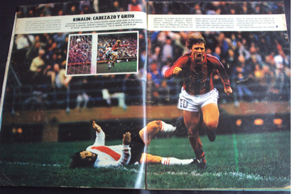 Revista El Grafico # 3379 - Tapa Independiente ( Bochini ) 1