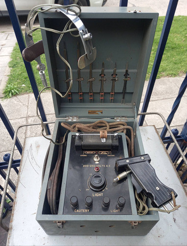 Antigua Maquina Eléctrica Para Cauterizar Heridas - England 0