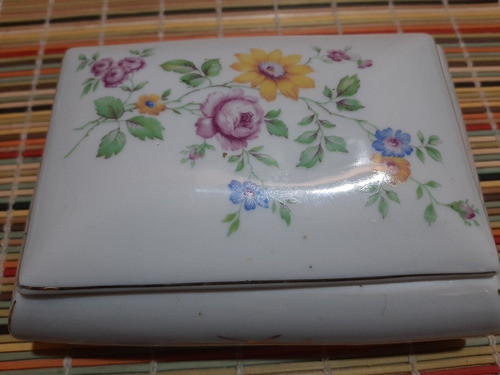 Caja Alhajero De Porcelana Antiguo Art 1049 0