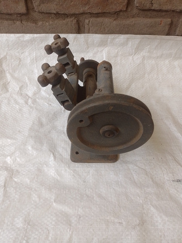 Copiadora De Llaves Antigua 1