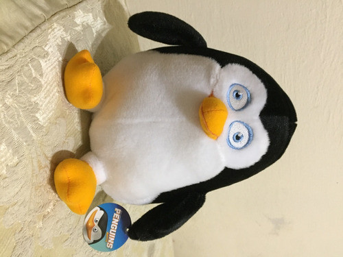 Peluche Pinguino De Madagascar. Original. Traído De Usa 0