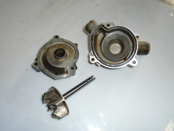 Bomba De Agua Kawasaki Zx9r 2001 1