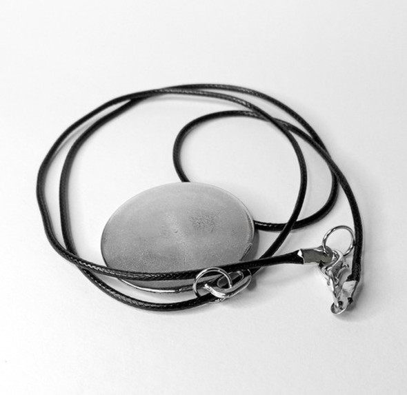 Colar Pingente Amuleto Do Guerreiro Samurai Arte Resinada 1