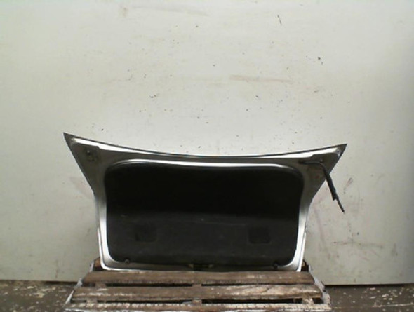 Tapa De Baúl Vw Bora 2005 - 285105 1