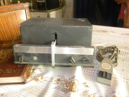 Proyector Marca Sawyers Funcionando Sin Control Remoto 1