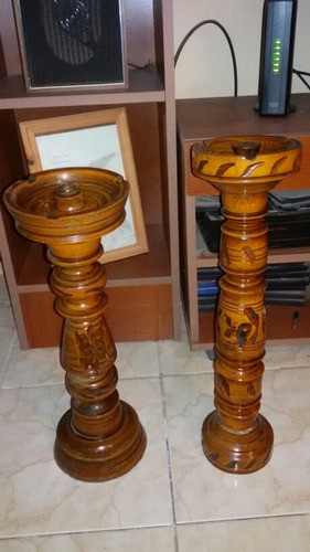 Cenicero De Pie De Madera 0