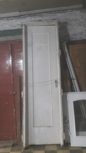 Puerta Con Marco De Madera Cedro  69cm 1