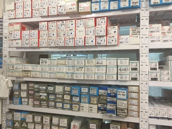 Tablero Gabinete Pvc Estanco Ip65 Puerta 42x32x20 Conextube 1