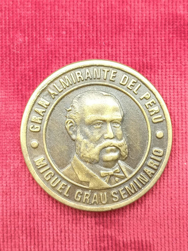 Medalla Marina De Guerra Del Perú Miguel Grau Seminario. 0